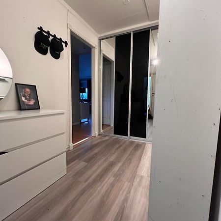Luftig Og Sentral Leilighet I Tromsdalen Tromsø Extérieur photo