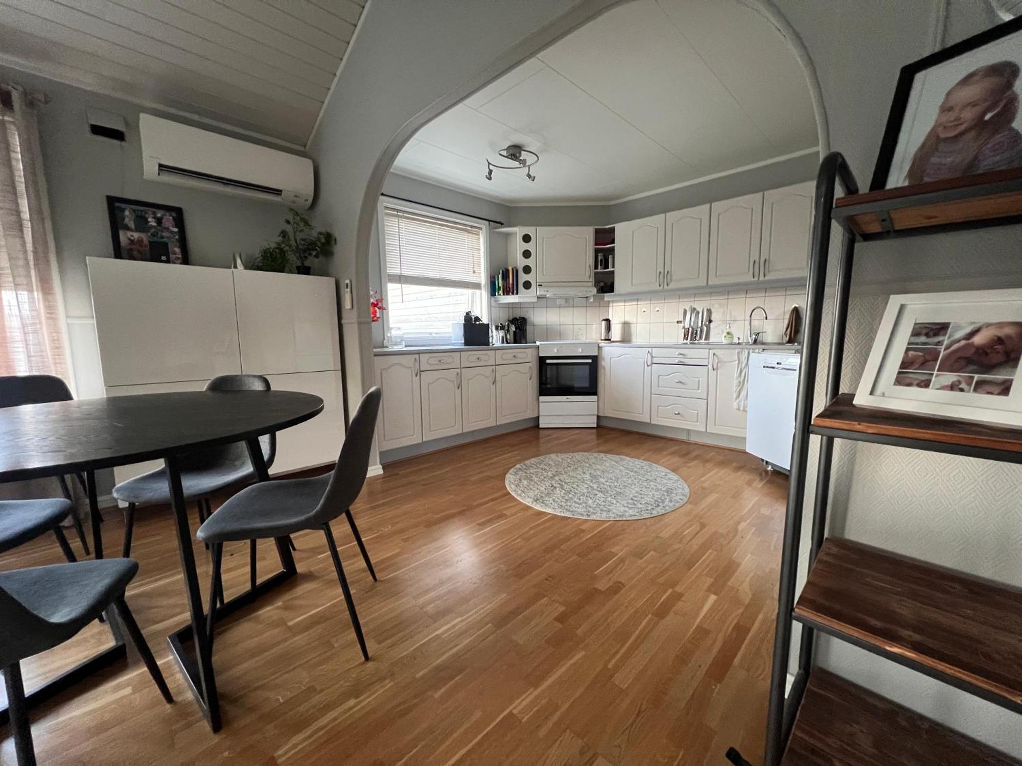Luftig Og Sentral Leilighet I Tromsdalen Tromsø Extérieur photo